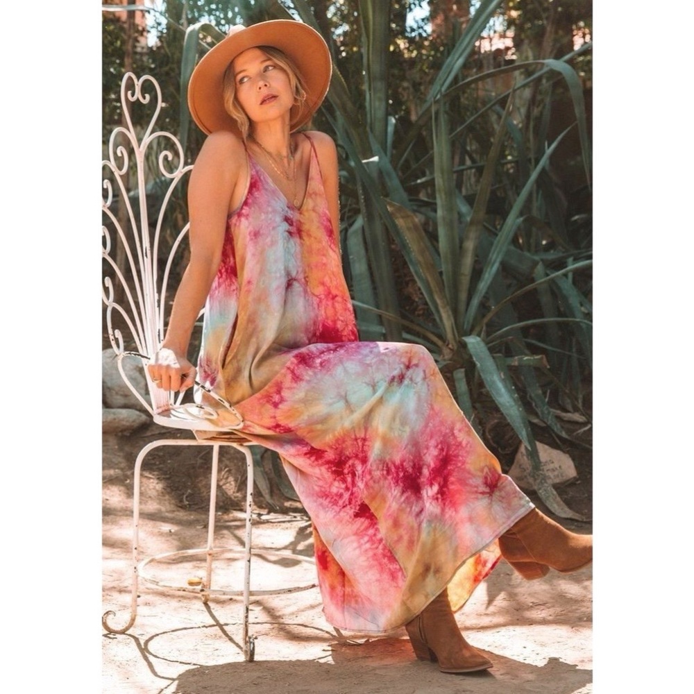 Lovestitch Laguna Beach Mila Maxi Dress